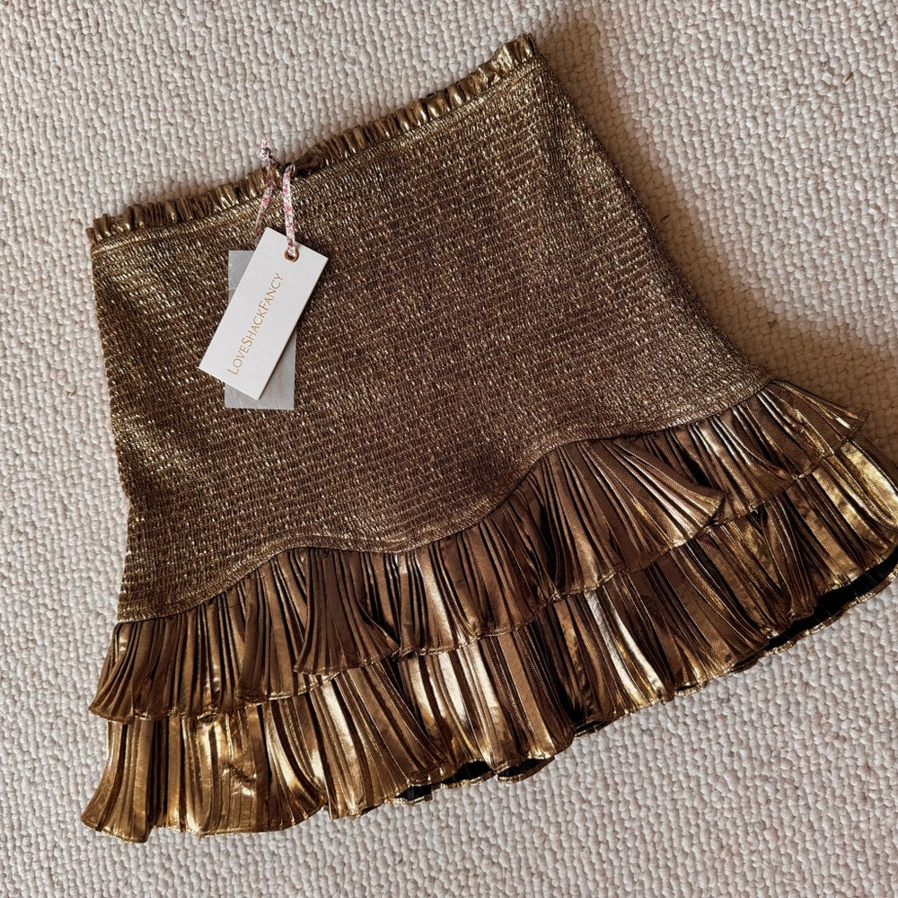 Love Shack Fancy- Nolita Mini Skirt. Size P.
Worn once. - Picture 2 of 3